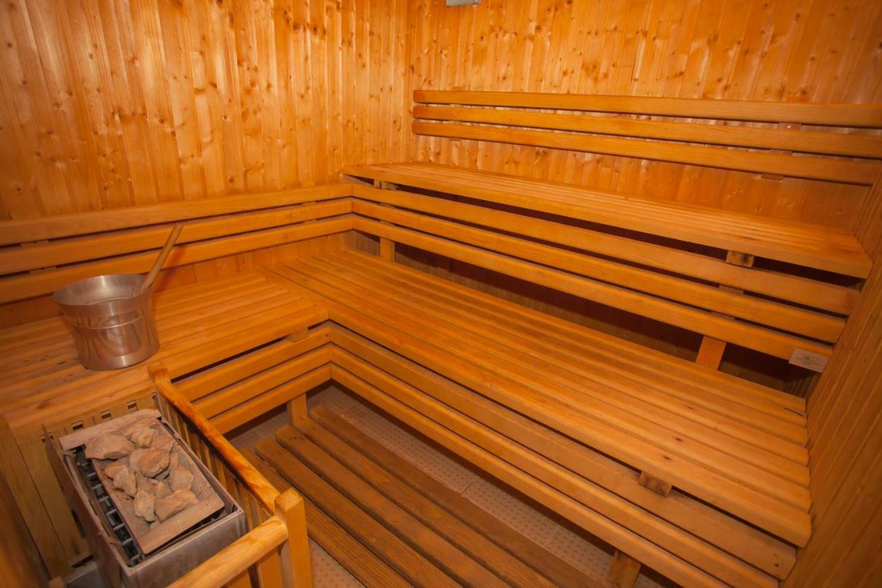 Hotel Board Jahorina Exterior photo